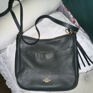 Coach Purse

Used, good condition clean on inside